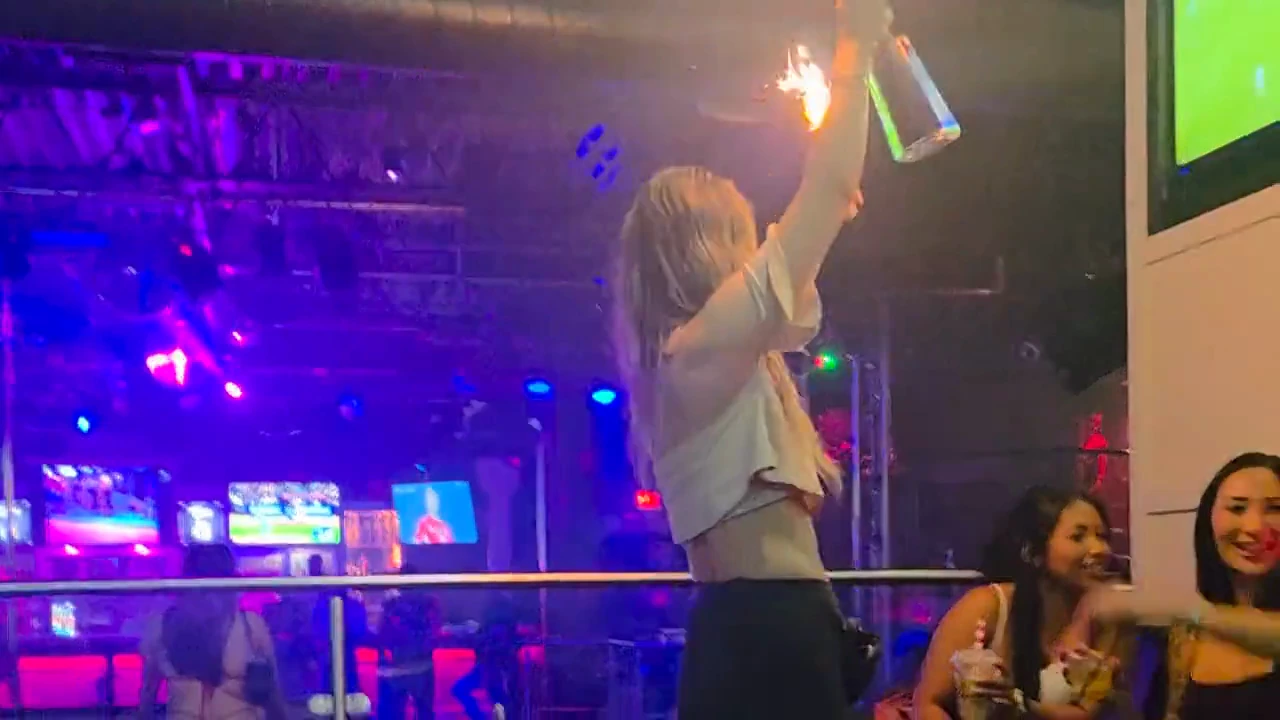 A real night inside Whiskey A Go-Go
